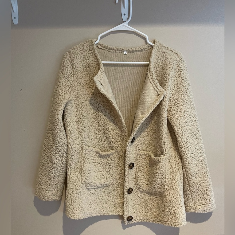 Sherpa button up